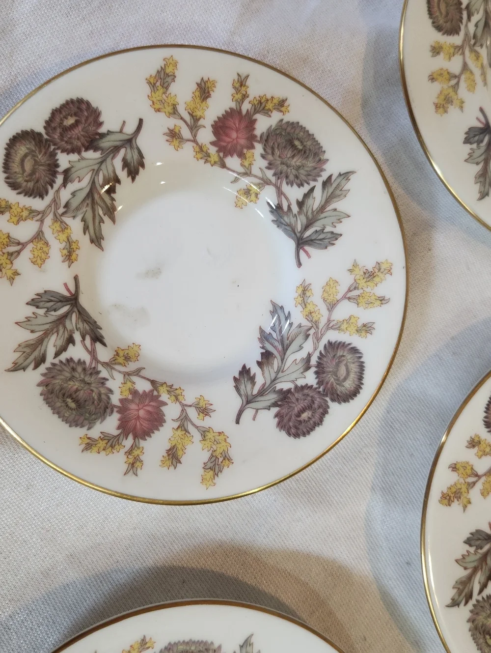 Wedgwood Lichfield Bone China Saucer Set 8 Floral Gold Rim England Vintage